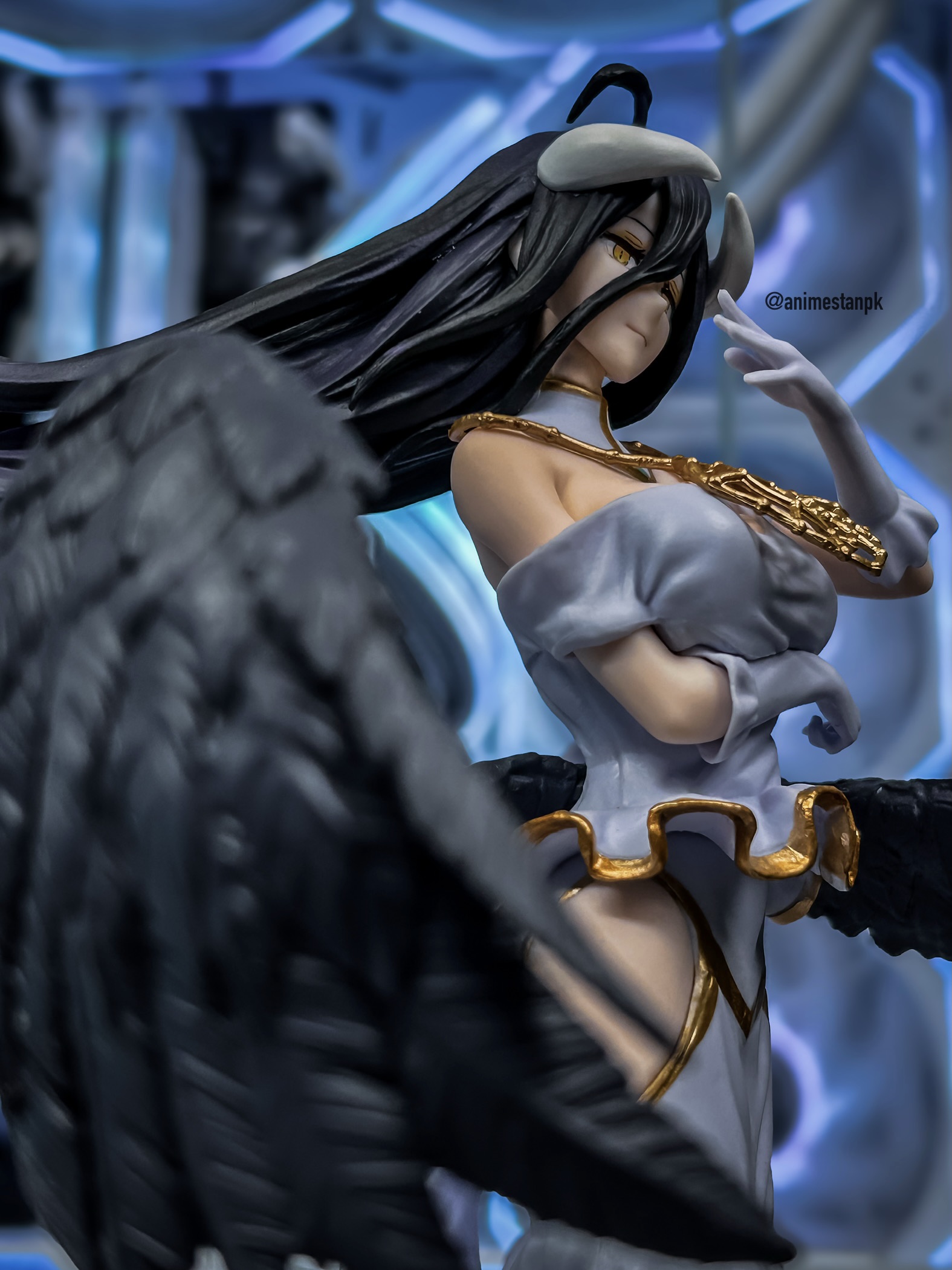 Banpresto Albedo White Devil Costume - Image 3