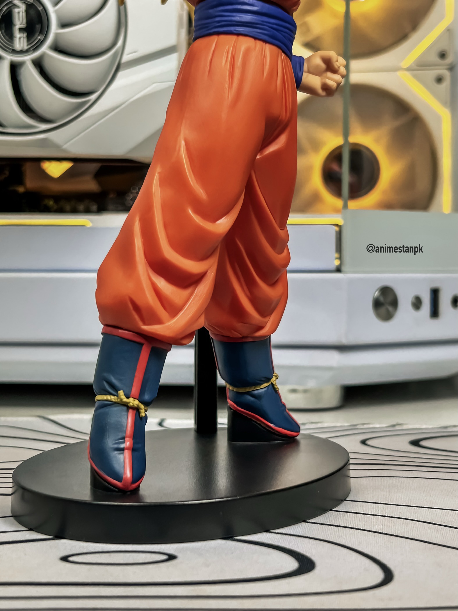 Match Makers Super Saiyan 3 Goku - Image 3