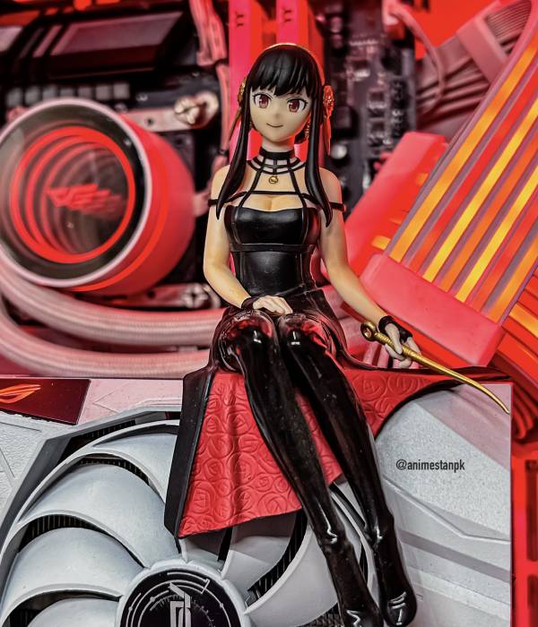 Noodle Stopper Yor Forger (No Box)