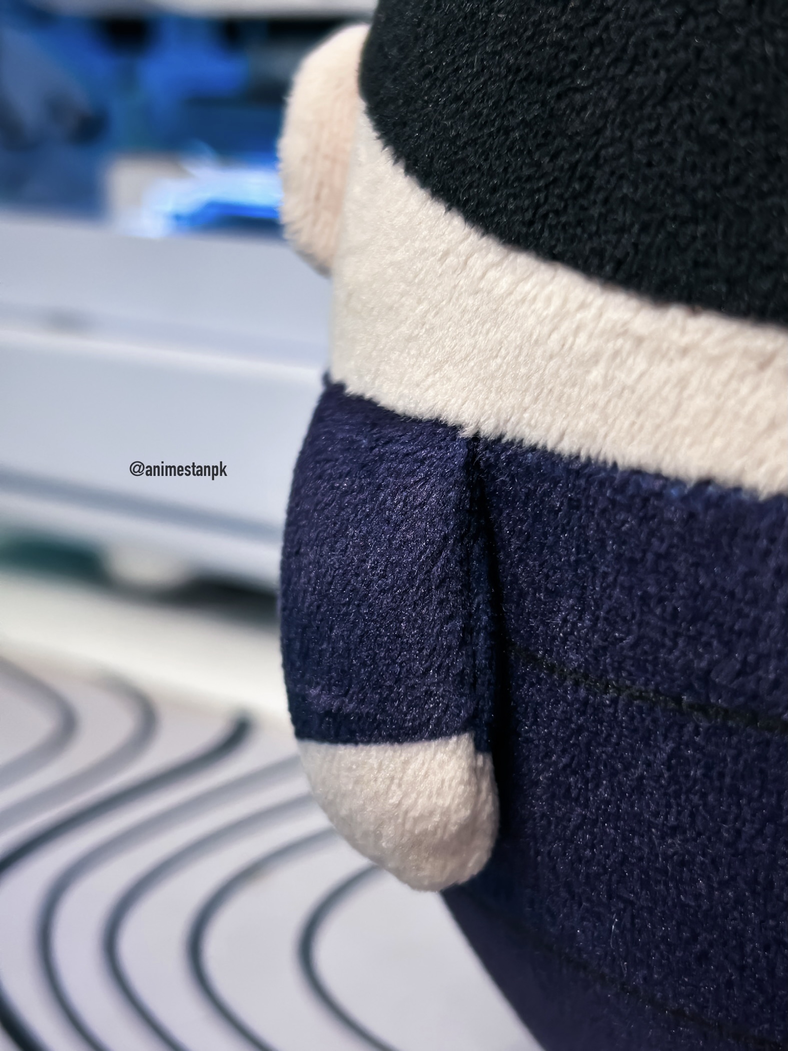 Takara Tomy Fuwakororin M-Size Gojo Plush - Image 4