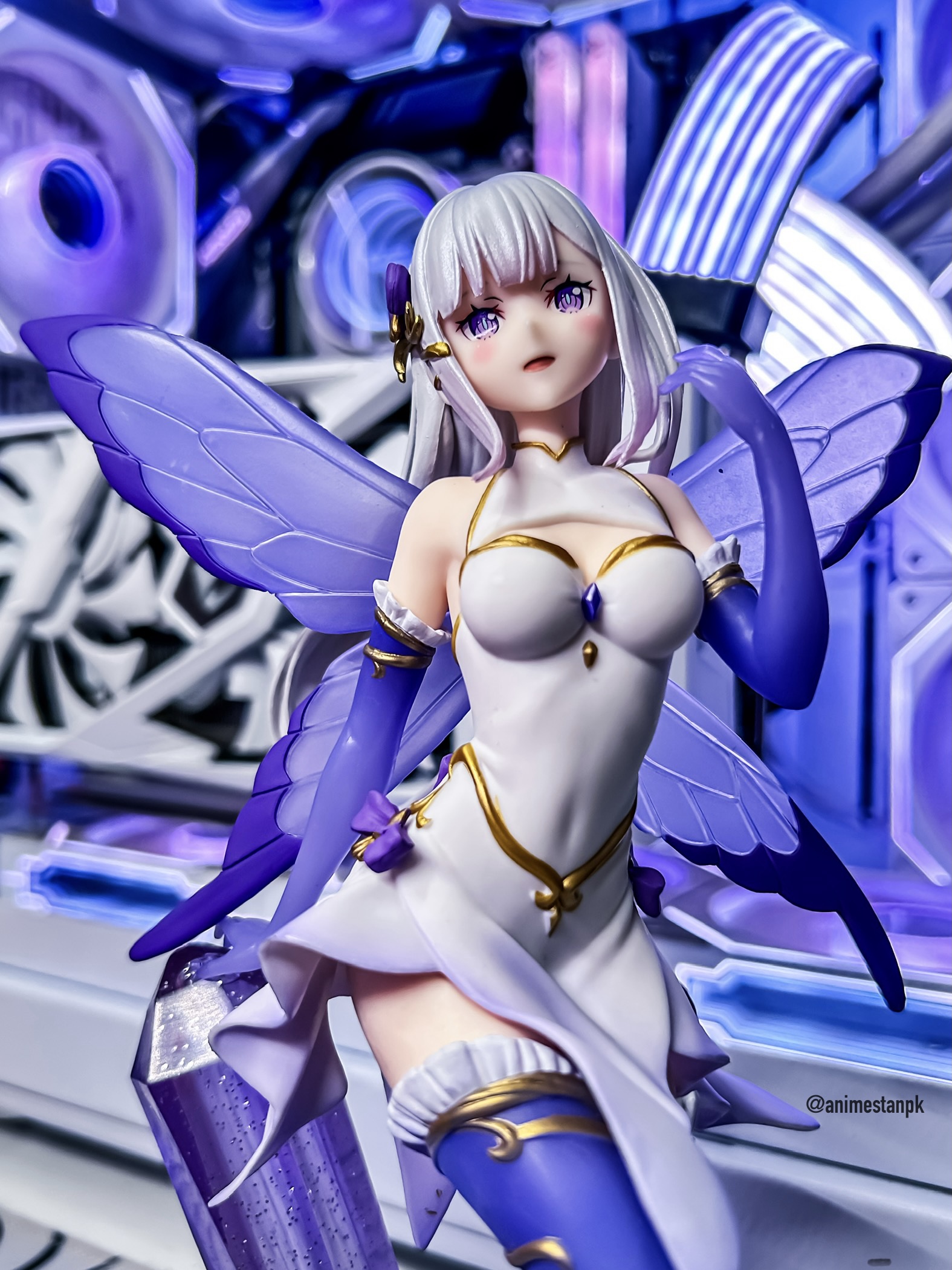 Elcoco 1/7 Scale Emilia - Image 2