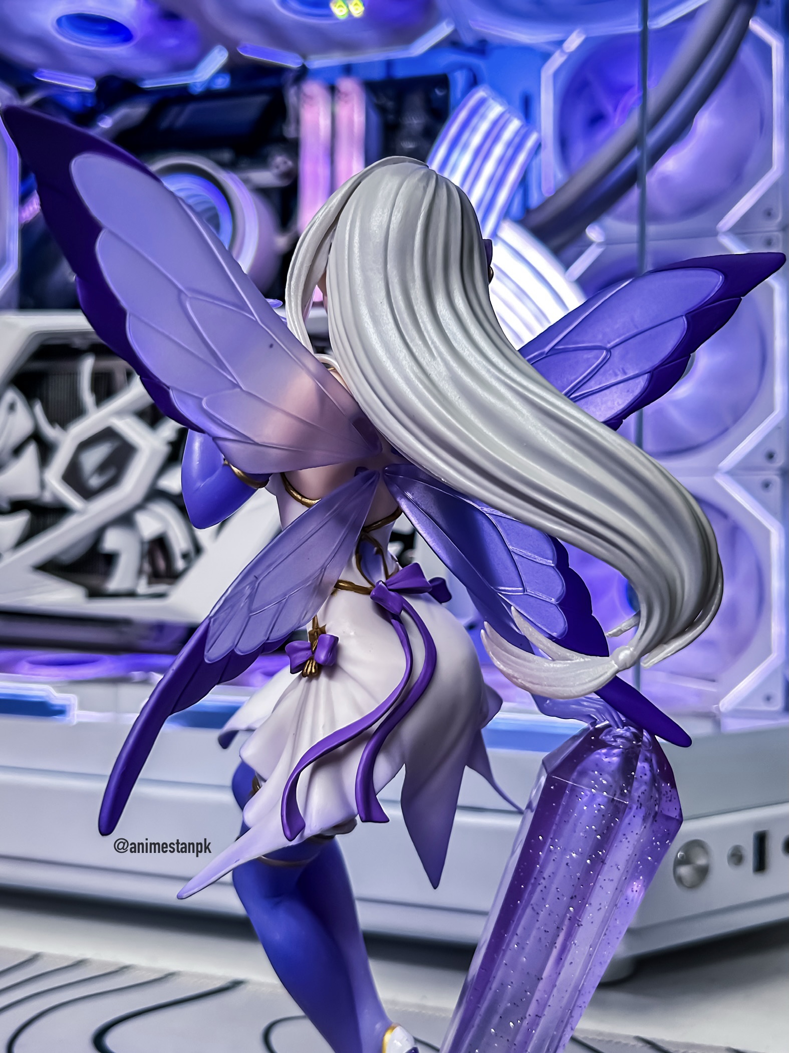 Elcoco 1/7 Scale Emilia - Image 5